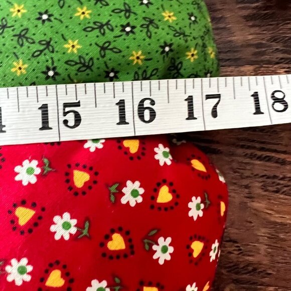 Handmade Cottagecore Fabric Wreath 17” - Picture 4 of 8